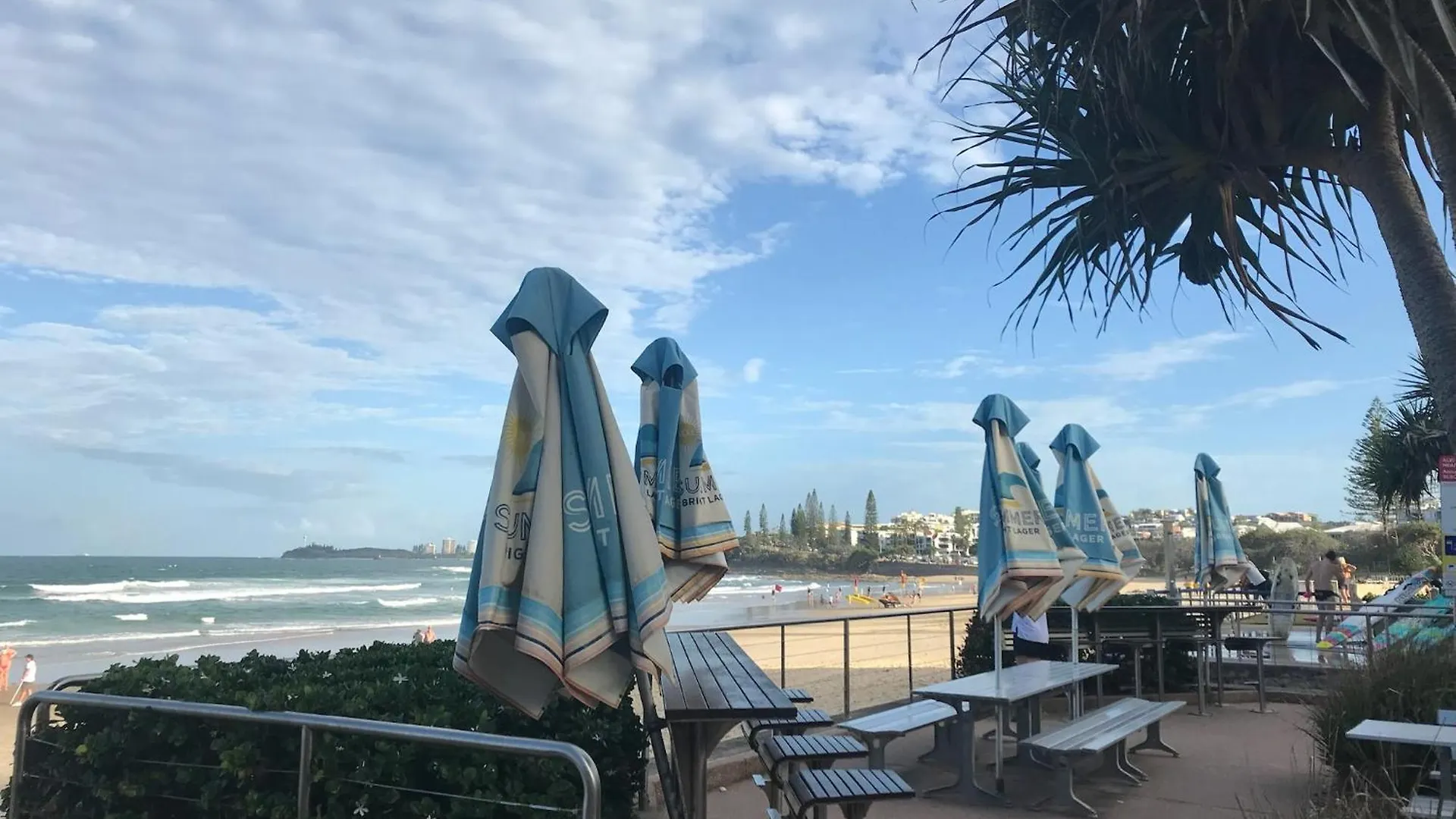 Beach House 4 Brm, 3 Mins Walk To Beach Apartment Alexandra Headland 0*,  Australia
